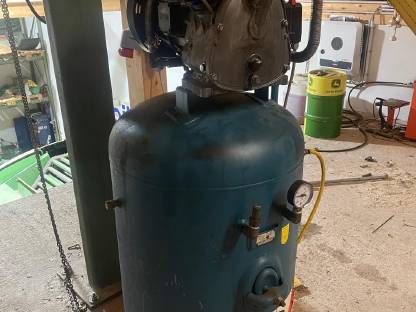 AGRE Kompressor 300 l