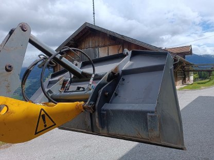 Bild 6:Kramer Radlader 750