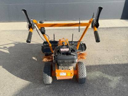 Bild 4:Kehrmaschine AS 830 EcoBrush