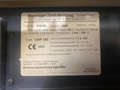Bild 2:Holzvergaser Windhager Logwin 180