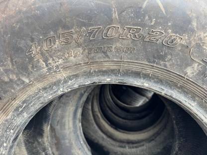 Bild 4:Reifen 405/70R20 Dunlop SP T9 für Dumper Radlader