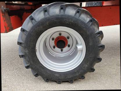 Bild 6:Kirchner T2050 Miststreuer