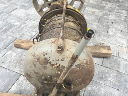 Bild 4:Seilwinde mit Riemenantrieb