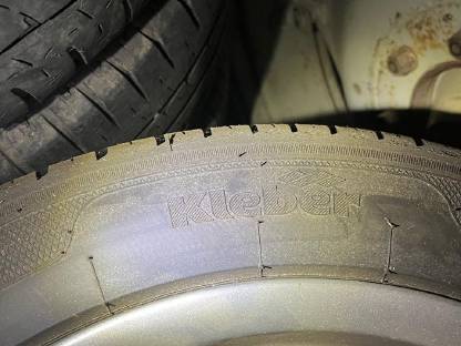 Bild 4:Autoreifen