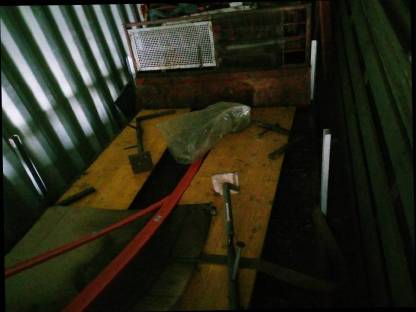 Bild 9:Muli T3500 S4 mit Aufbaugüllefass