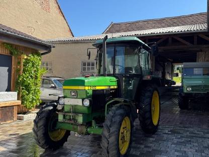 John Deere 2450