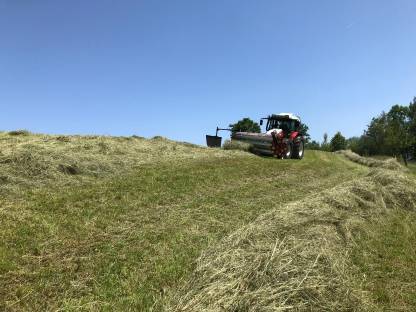 Verkaufe Kammschwader Clementer 330F Eco
