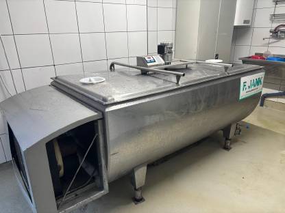 Milchtank 1.000 l