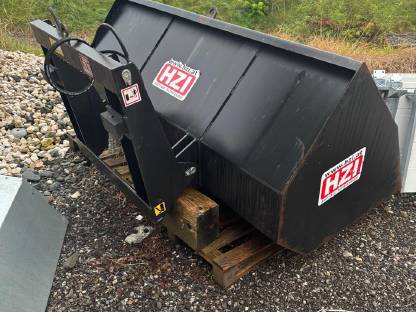 Bild 4:Hochkippschaufel