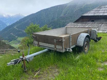 Alter KFZ-Anhänger zu verschenken