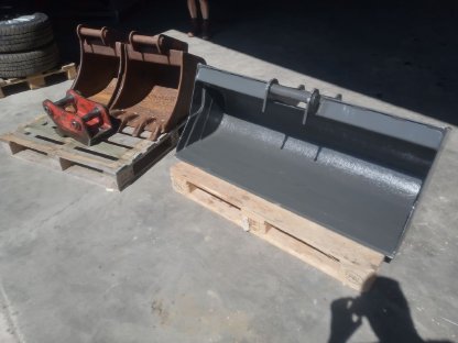 Bild 2:Lehnhoff Löffelsatz inkl. Schnellwechsler