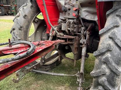 Bild 7:Massey Ferguson MF273, wenig Bstd., EZ 1985 TL21N
