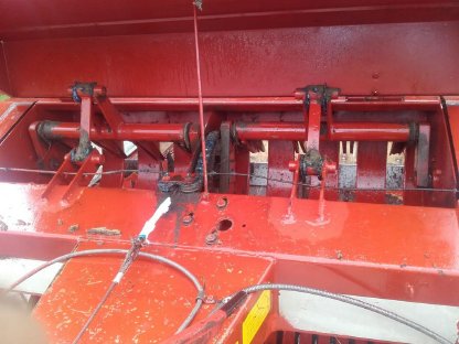 Bild 5:Ladewagen Pöttinger Hit 1