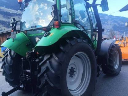 Bild 3:Deutz Agrotron 4.90 S