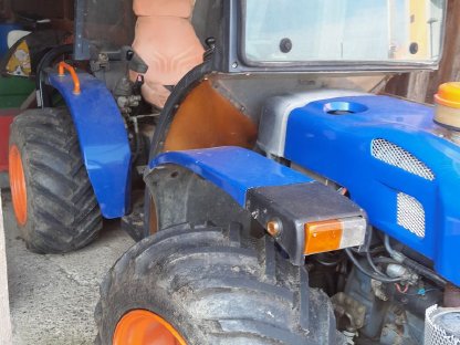 Bild 2:Pasquali Ergo 8.80 Spezial, Kippmulde und Häcksler