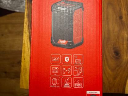 Milwaukee M12 RCDAB+ -0 Radio