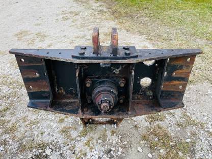 Bild 7:Schlussträger AHK Mercedes Unimog 437 U2100 1700 große Baureihe