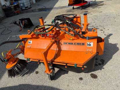 Bild 8:Steyr 8055 A Schmalspur