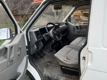 Bild 6:Volkswagen T4 LR 2.5 TDI 70LT