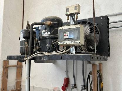 Bild 4:Alfa Laval Milchkühltank 1.300l