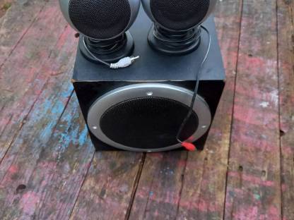 Subwoofer mit 2 Lautsprechern