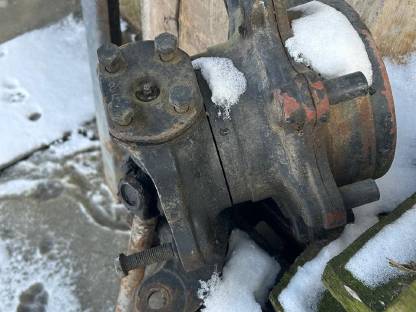 Bild 2:Steyr/Case Achsschenkel