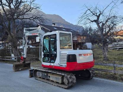 Takeuchi TB175 mit Powertilt