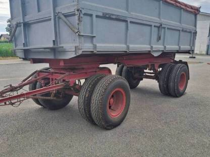 Traktor