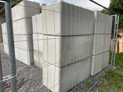 Bild 3:Betonlegostein Betonblock