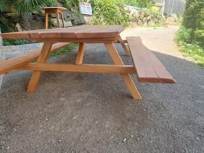 Bild 4:Picknicktisch, Gartenbank
