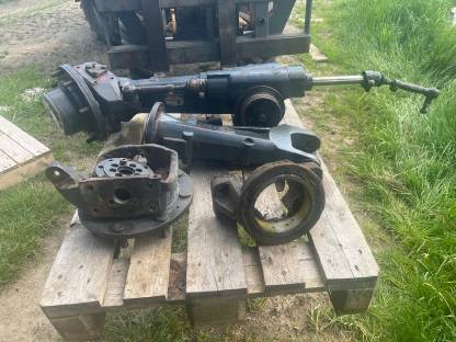 Steyr Achsteile APL 315 8055 8065