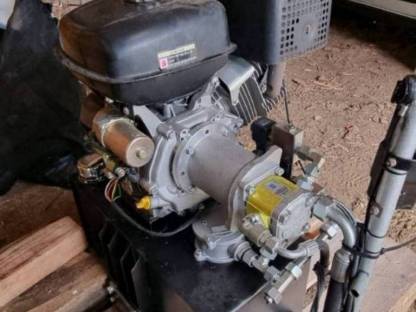 Bild 3:Hydraulisches Mähaggregat für ATVs oder andere Geräte