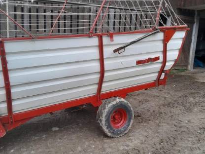 Bild 3:Ladewagen Pöttinger HIT 1