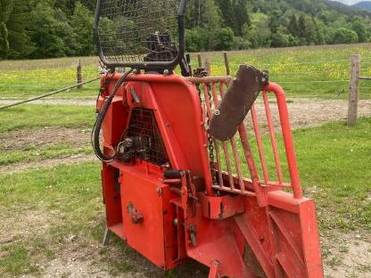 Bild 3:Funkseilwinde mit Seilausstoß