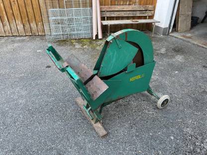 Bild 3:Kerbl Wippkreissäge