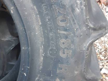 Bild 2:Traktorreifen Mittas AC85