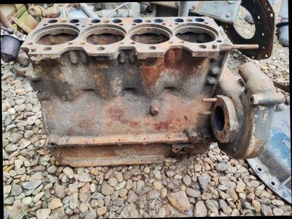 Bild 6:Massey Ferguson Teile