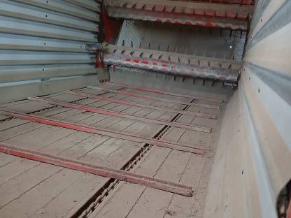 Bild 5:Ladewagen Pöttinger Siloprofi 2