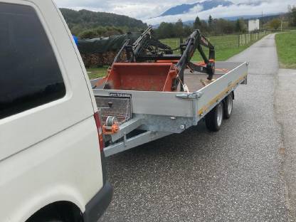 Bild 2:Hydrak Ökonorm Vollhydraulischer Frontlader