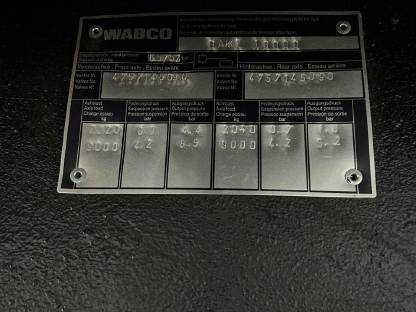 Bild 3:Dreiseiten-Kipper 18 t luftgefedert Drehschemel