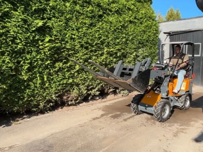 Giant G1200 Radlader