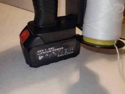 Bild 2:Sacknähmaschine neu