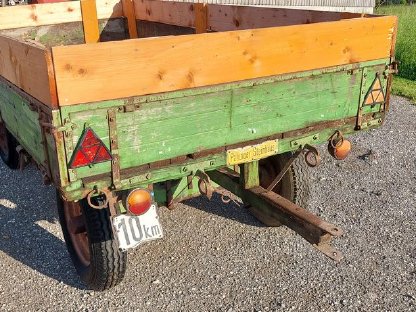 Bild 2:Anhänger, Zweiachser, Bordwände