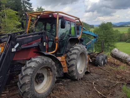 Case CS 110 mit Ritter Forstverbau