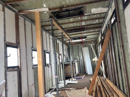 Bild 7:Lkw-Auflieger ohne Zulassung (für Tierhaltung etc.)