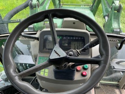 Bild 7:Traktor Fendt 412 Vario