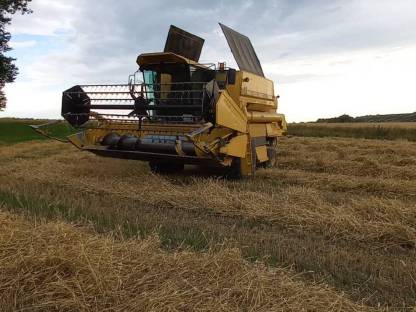 New Holland TX 32 Mähdrescher