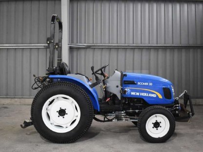 Kommunaltraktor gebraucht, 350 Bstd., New Holland 30