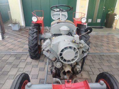 Bild 3:Lindner-Traktor SD 21, Bj. 1955, fahrbereit