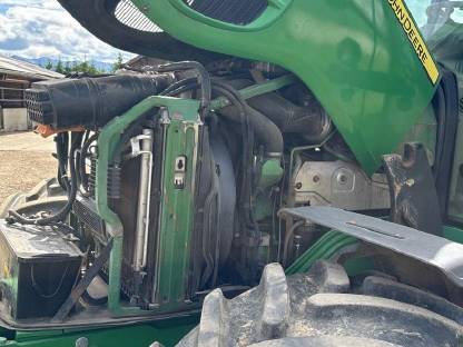 Bild 6:John Deere 6530 Traktor